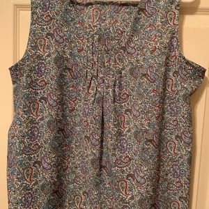 Talbot’s large petite sleeveless blouse
